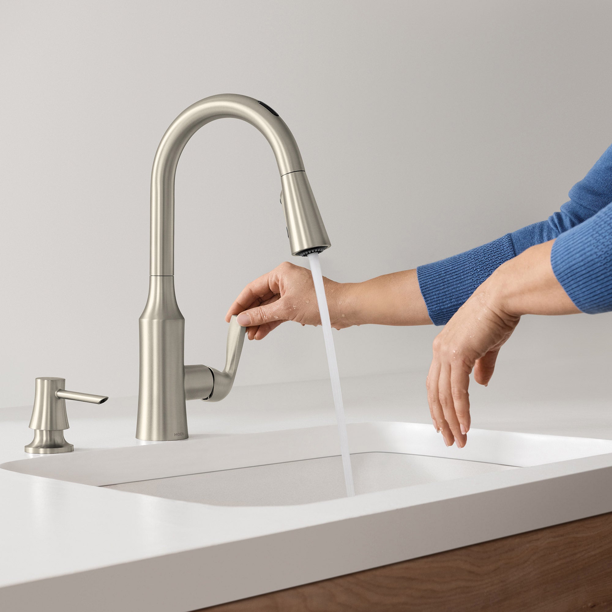 Cadia Pulldown Kitchen Faucet